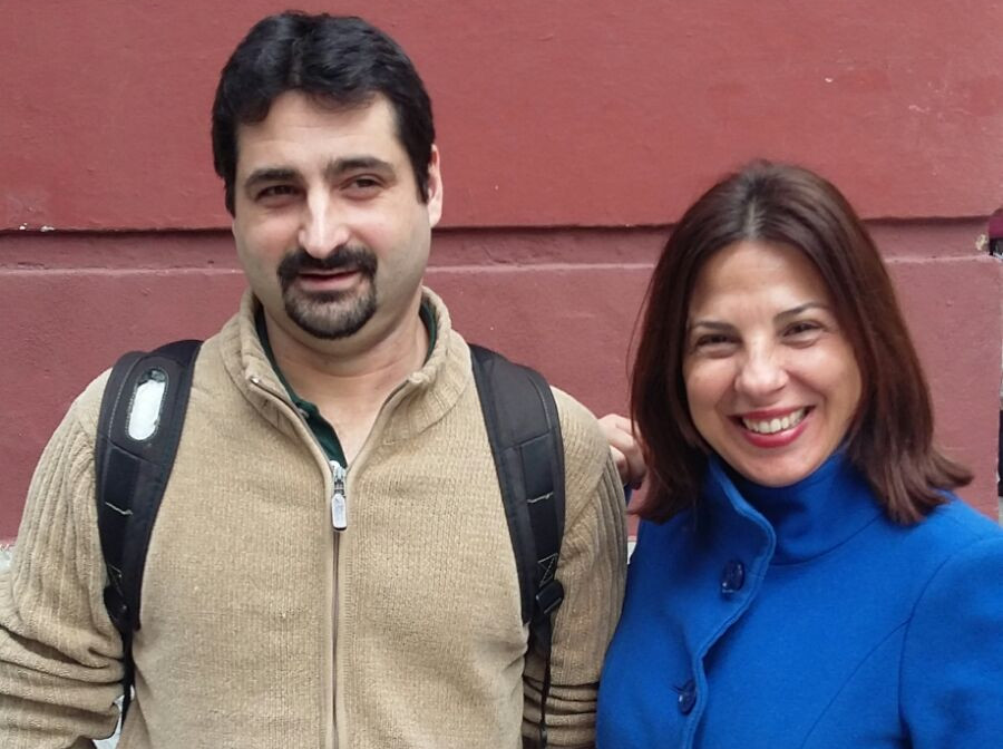 Urko Fernández, director de proyectos de PantallasAmigas, junto con Lorena Crusellas Díaz, fundadora de la Associação Prevenir.jpg